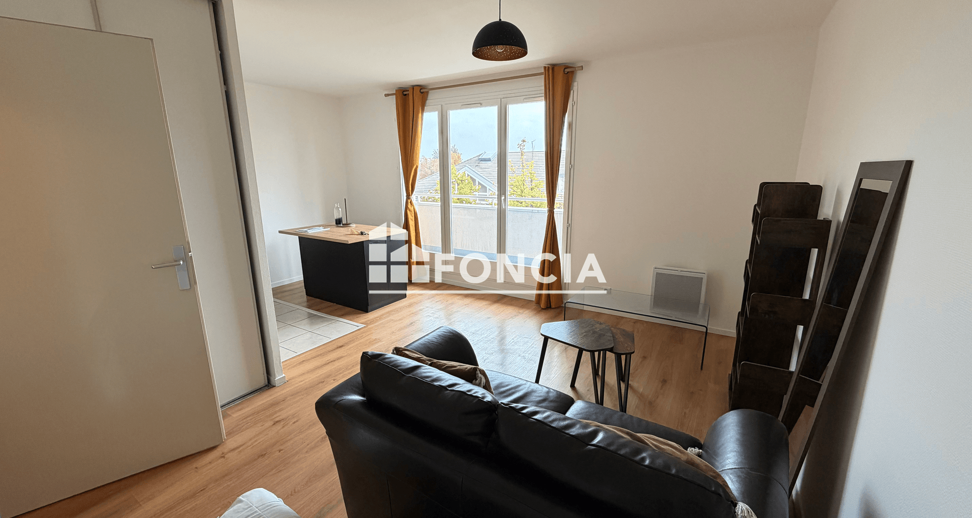 Studio meublé (28.15 m²) à louer - Montigny-le-bretonneux (78180)
