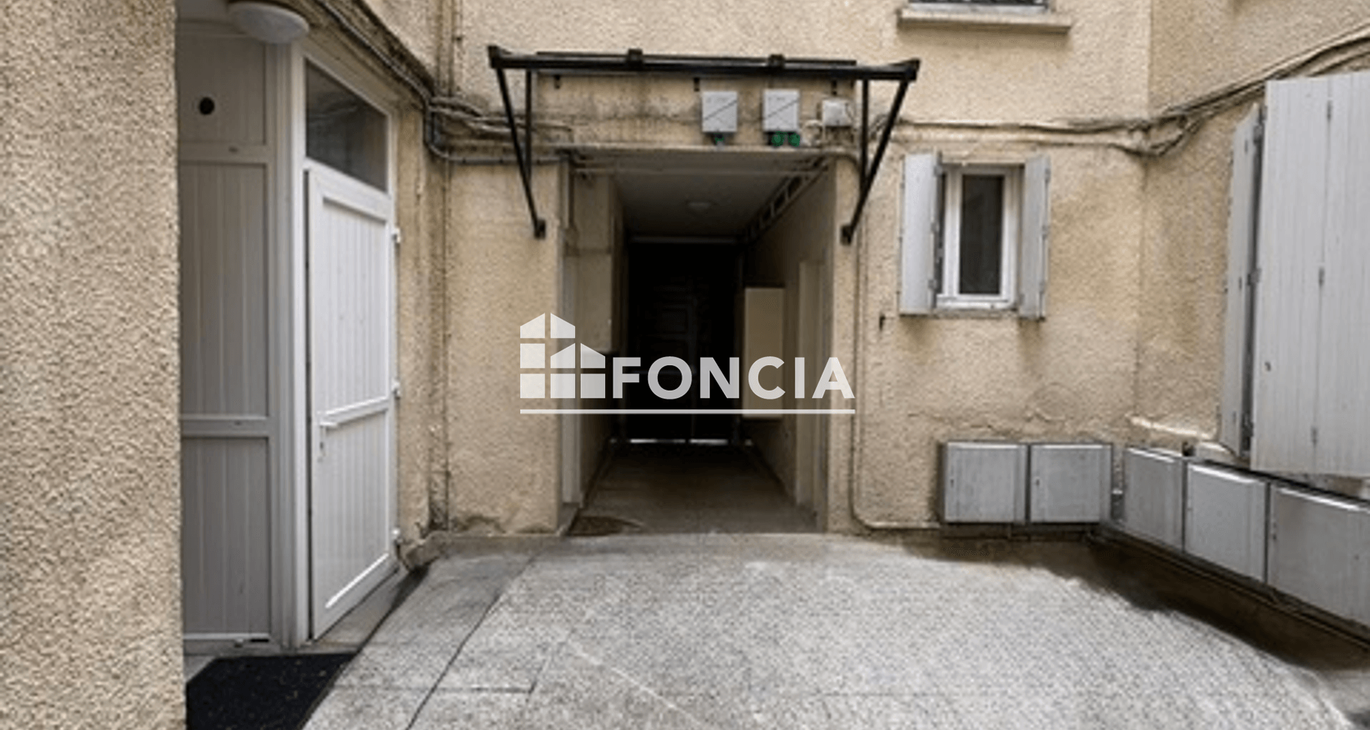 Appartement 2 pièces (55 m²) à vendre - Charleville-mézières (08000)