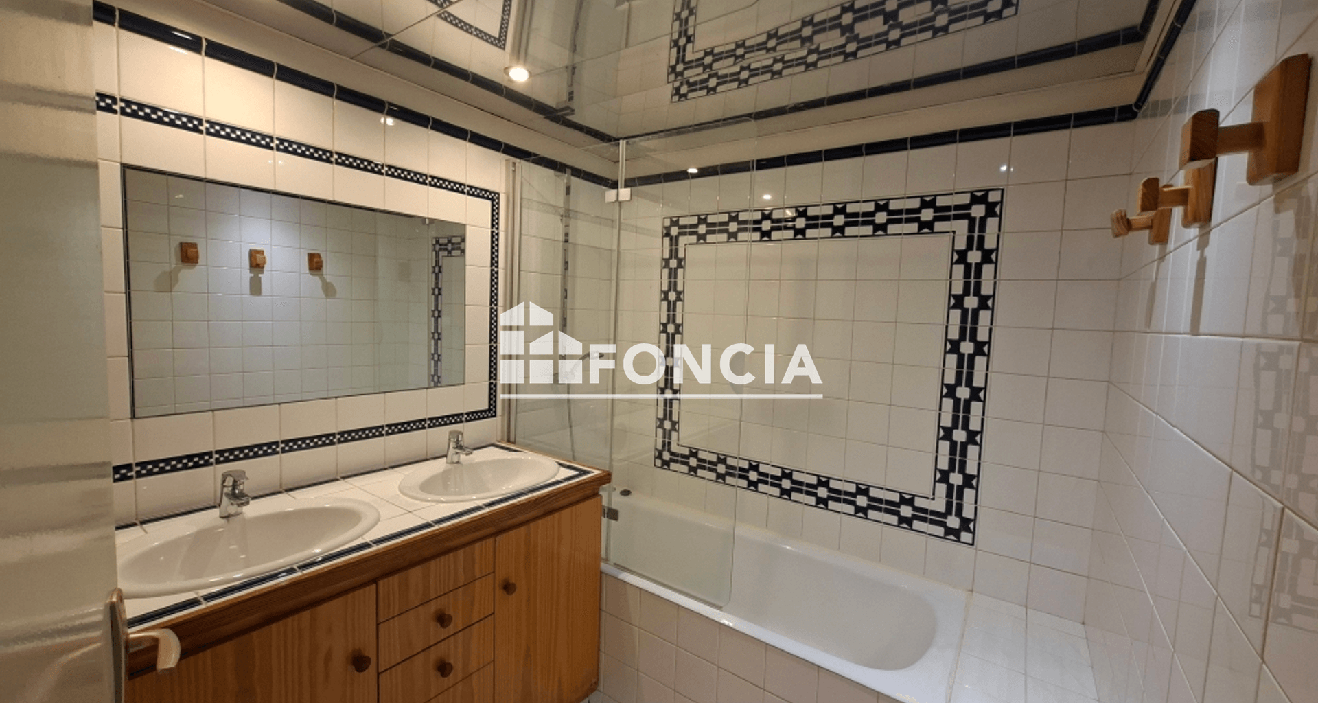 Appartement meublé 2 pièces (50.58 m²) à louer - Nancy (54000)