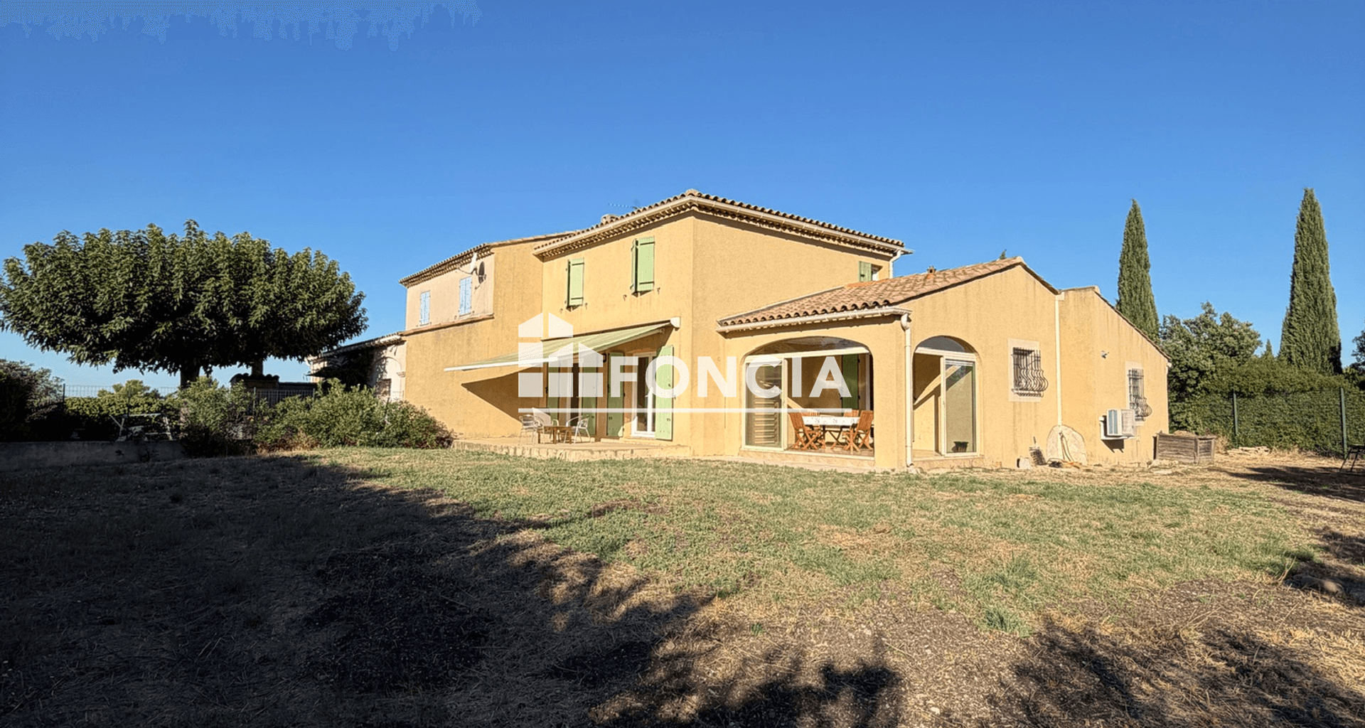 Maison 4 pièces (105.36 m²) à louer - Aix-en-provence (13080)