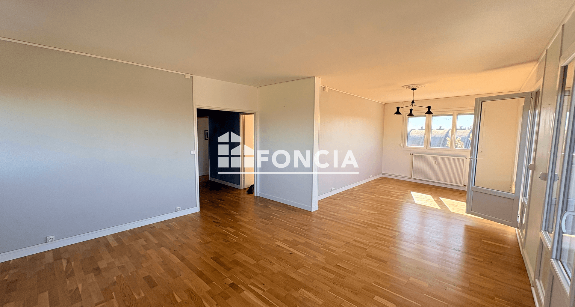 Appartement 5 pièces (105.35 m²) à louer - Reims (51100)