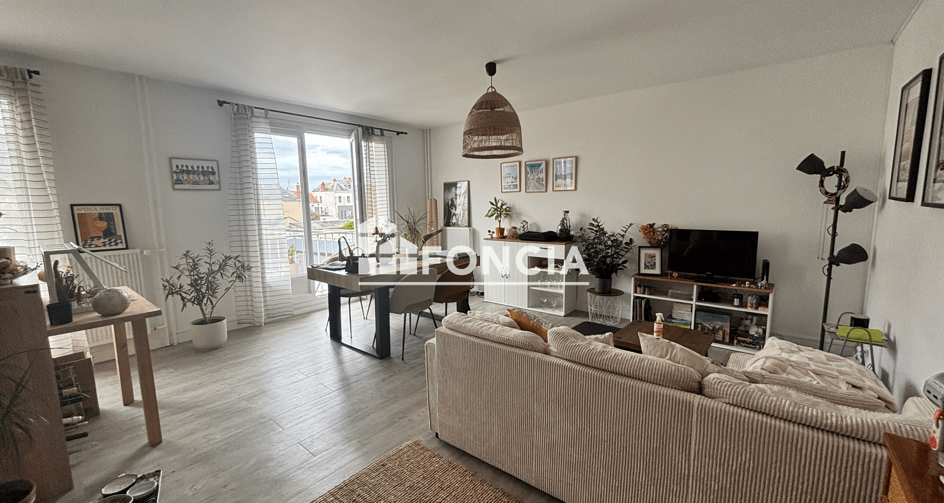 Appartement 2 pièces (53 m²) à louer - Tours (37000)