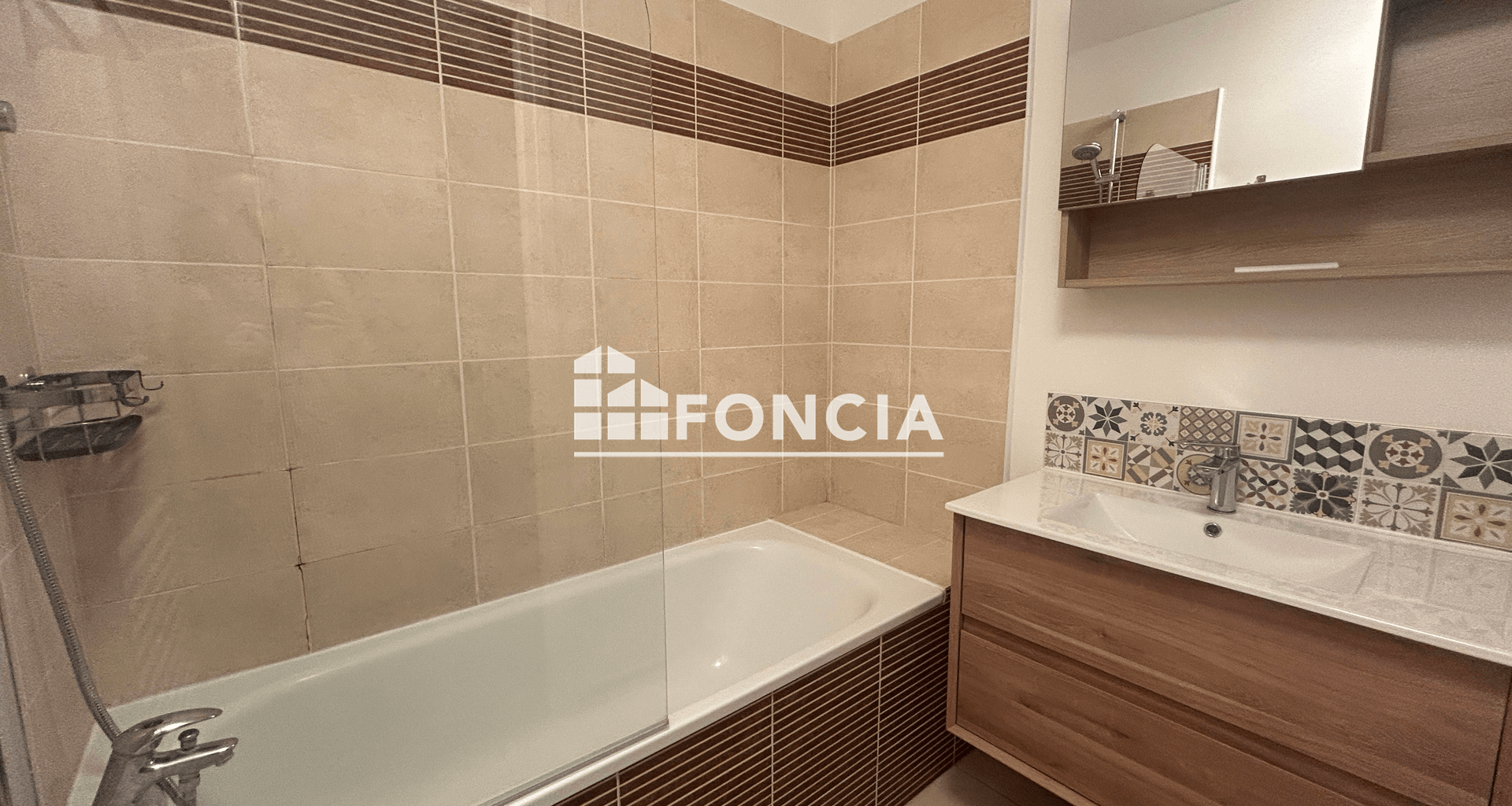 Appartement meublé 2 pièces (48.96 m²) à louer - Lille (59000)