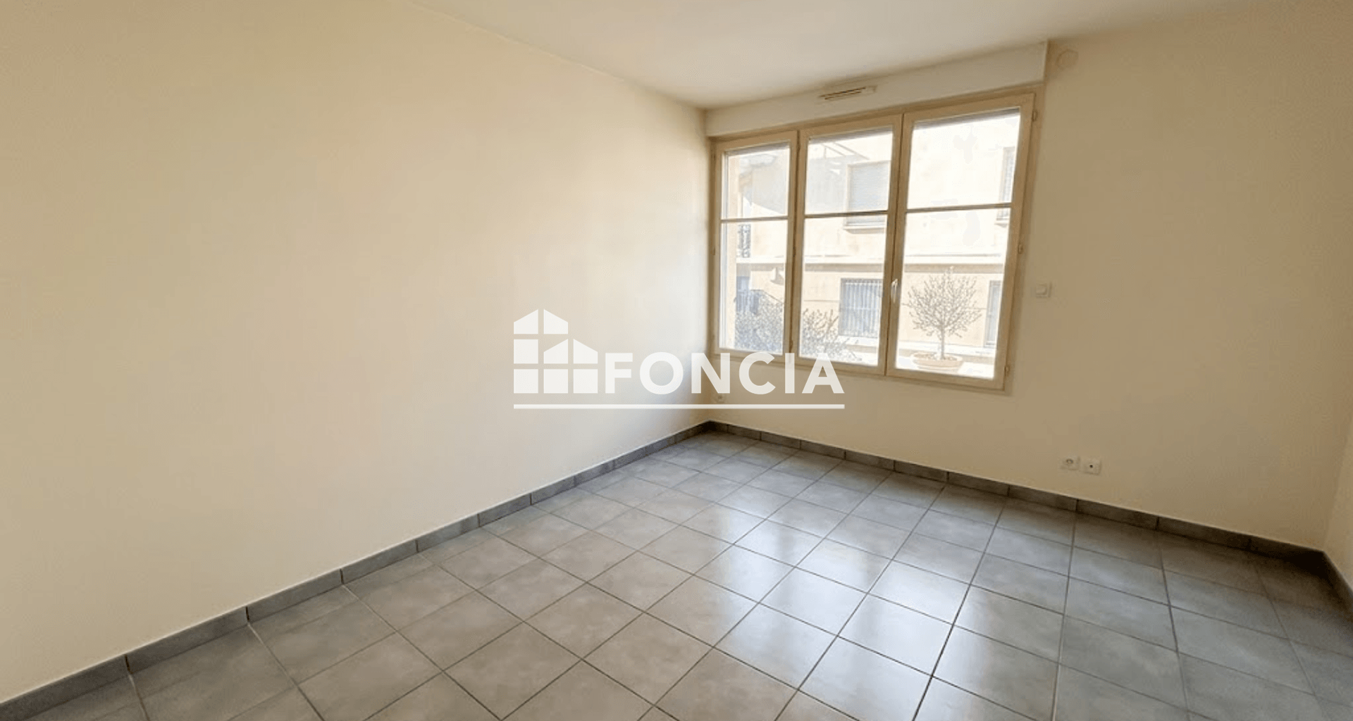 Appartement 5 pièces (113.24 m²) à vendre - Saint-étienne (42000)