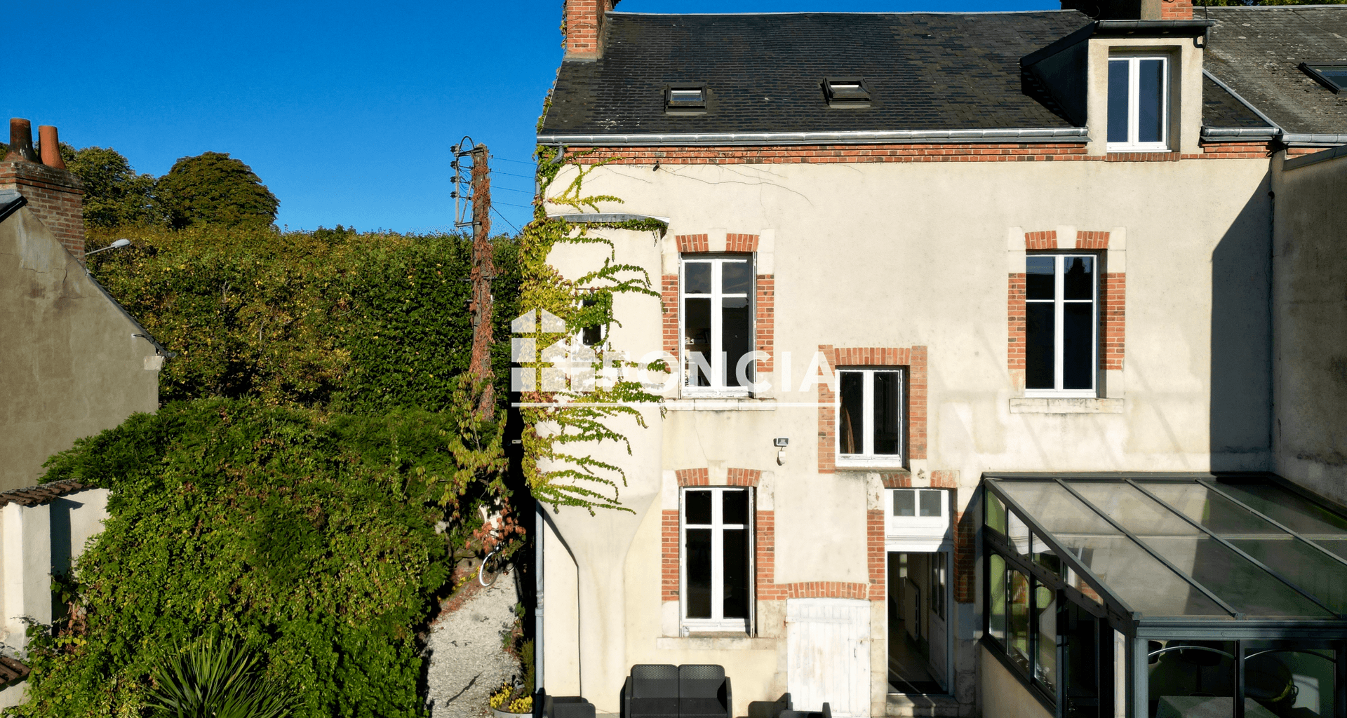 Maison 9 pièces (179 m²) à vendre - Orléans (45100)
