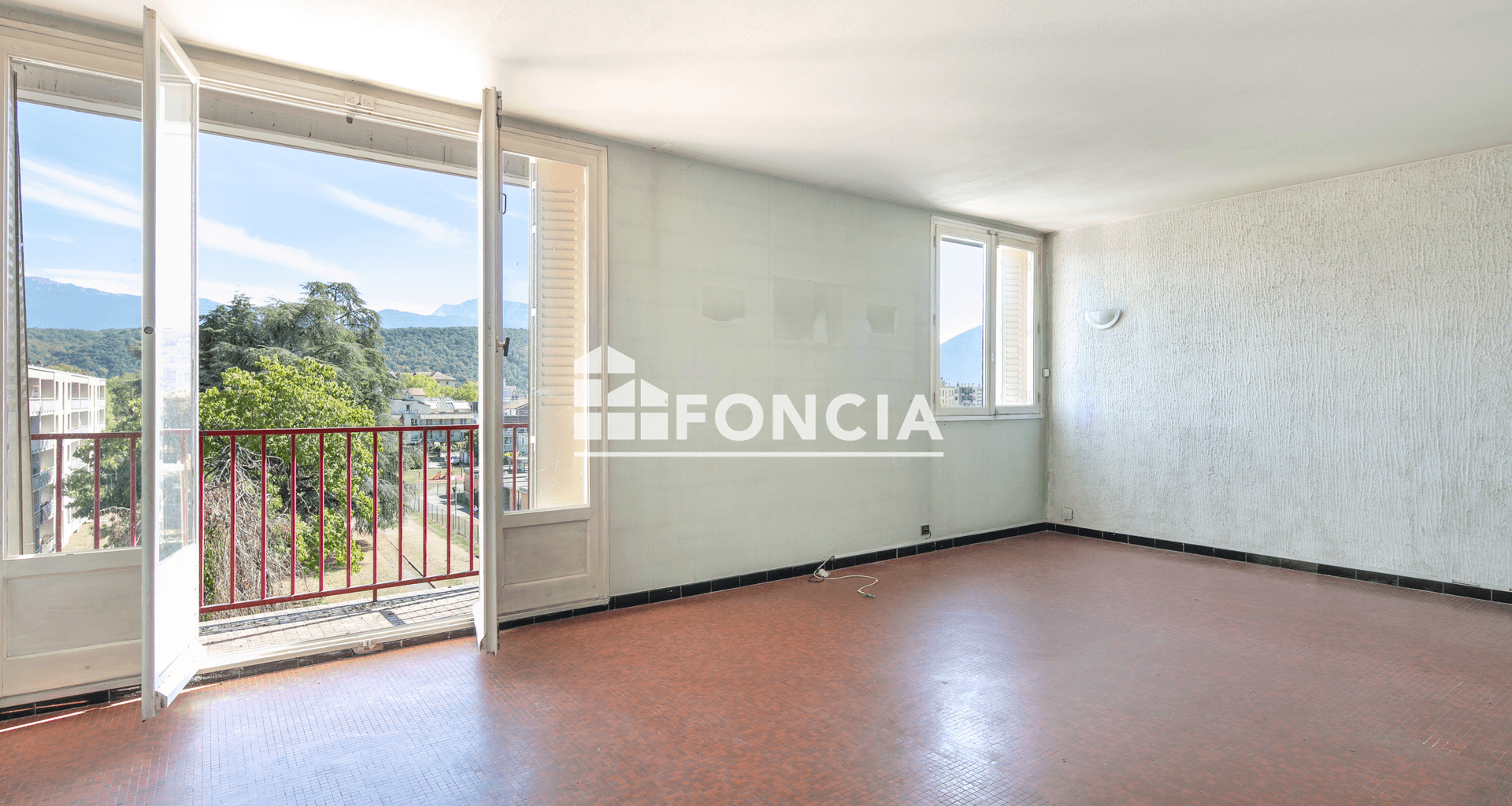 Appartement 3 pièces (73 m²) à vendre - Le Pont-de-claix (38800)