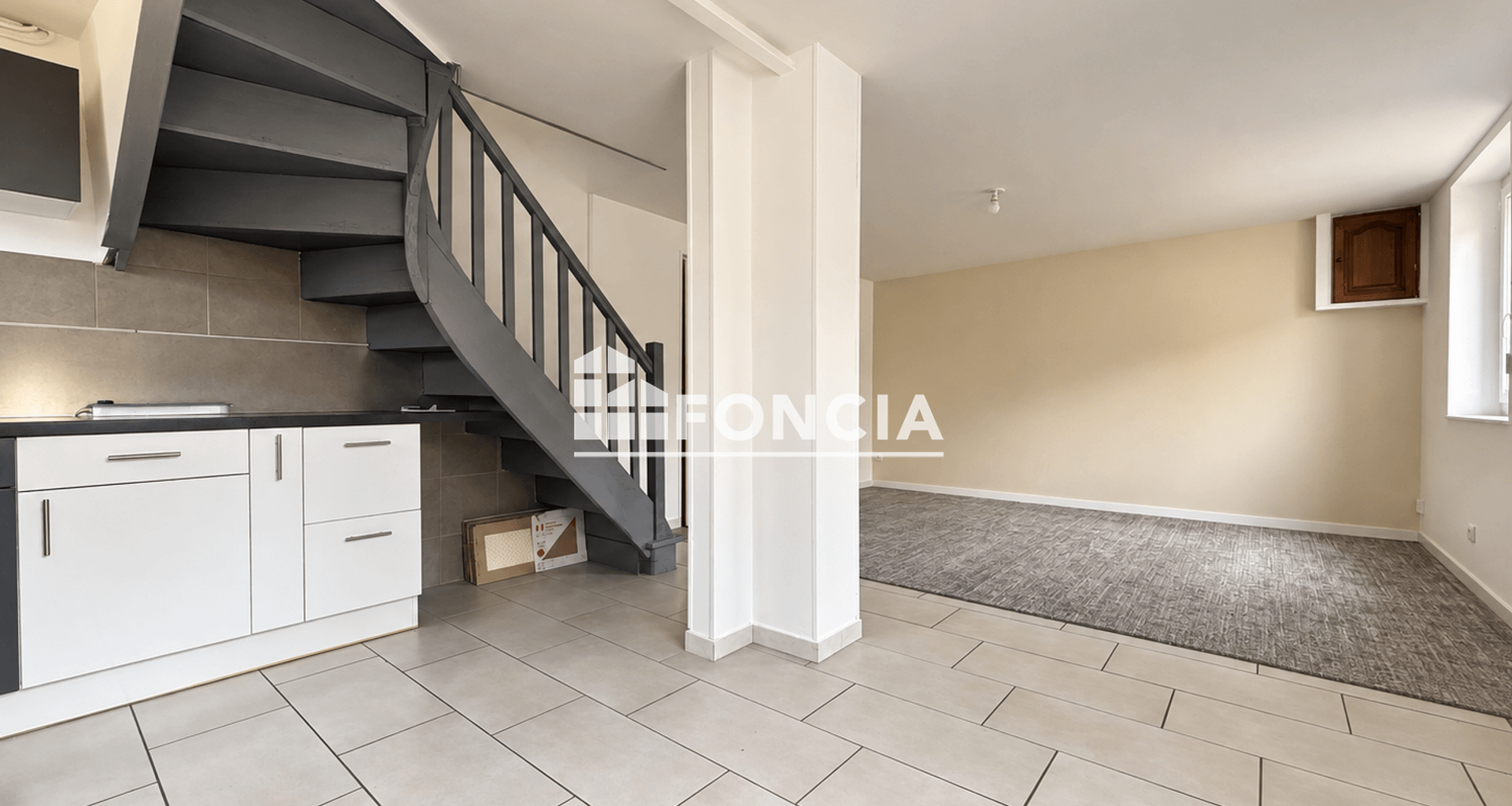 Maison 3 pièces (82 m²) à vendre - ÉQuemauville (14600)