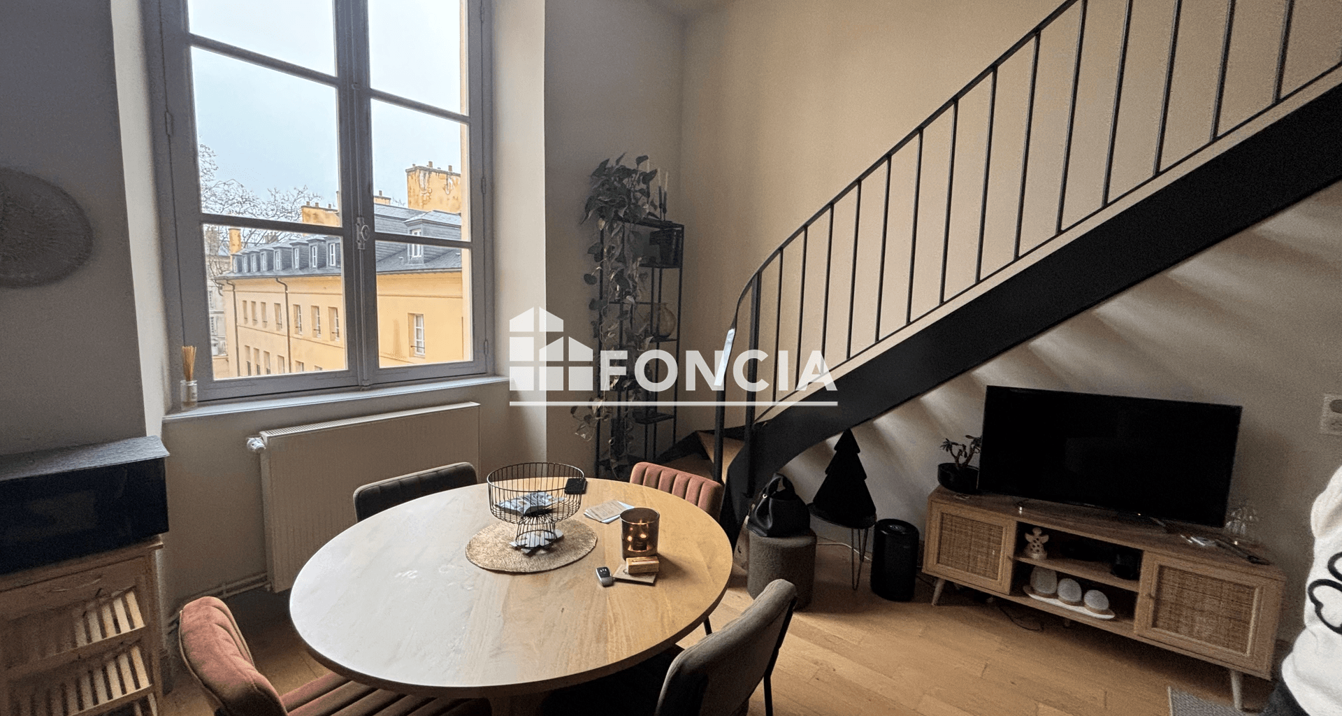 Appartement 2 pièces (45.6 m²) à vendre - Versailles (78000)
