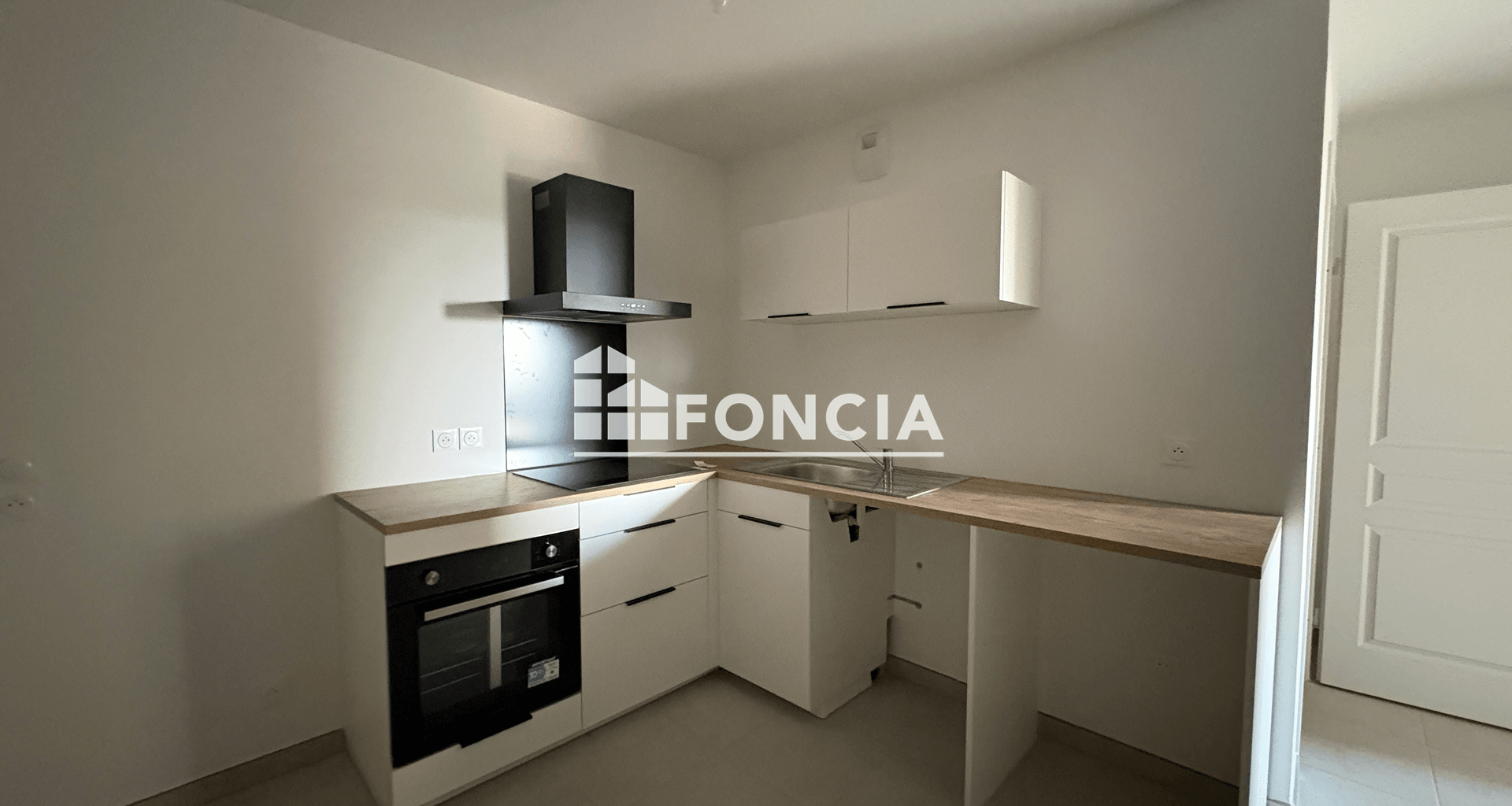 Appartement 2 pièces (43.03 m²) à louer - Coudoux (13111)