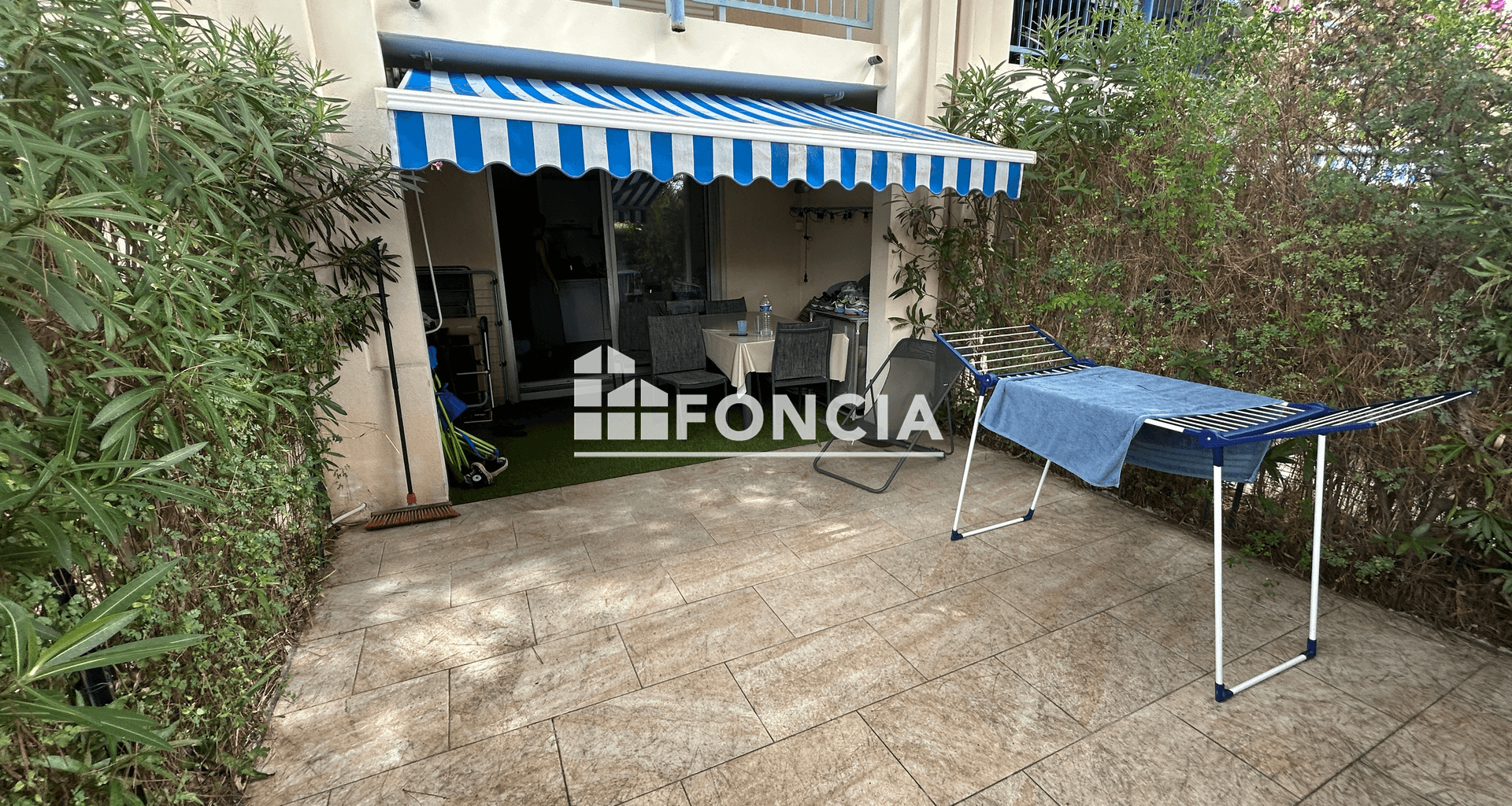Appartement 2 pièces (27 m²) à vendre - Le Lavandou (83980)