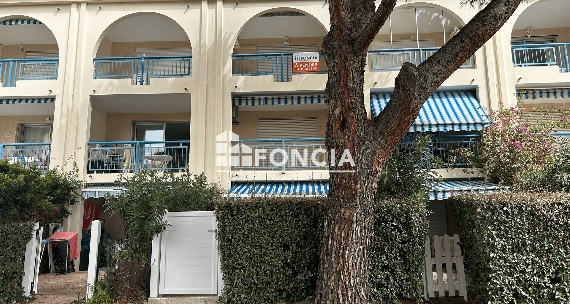 Appartement 2 pièces (27 m²) à vendre - Le Lavandou (83980)
