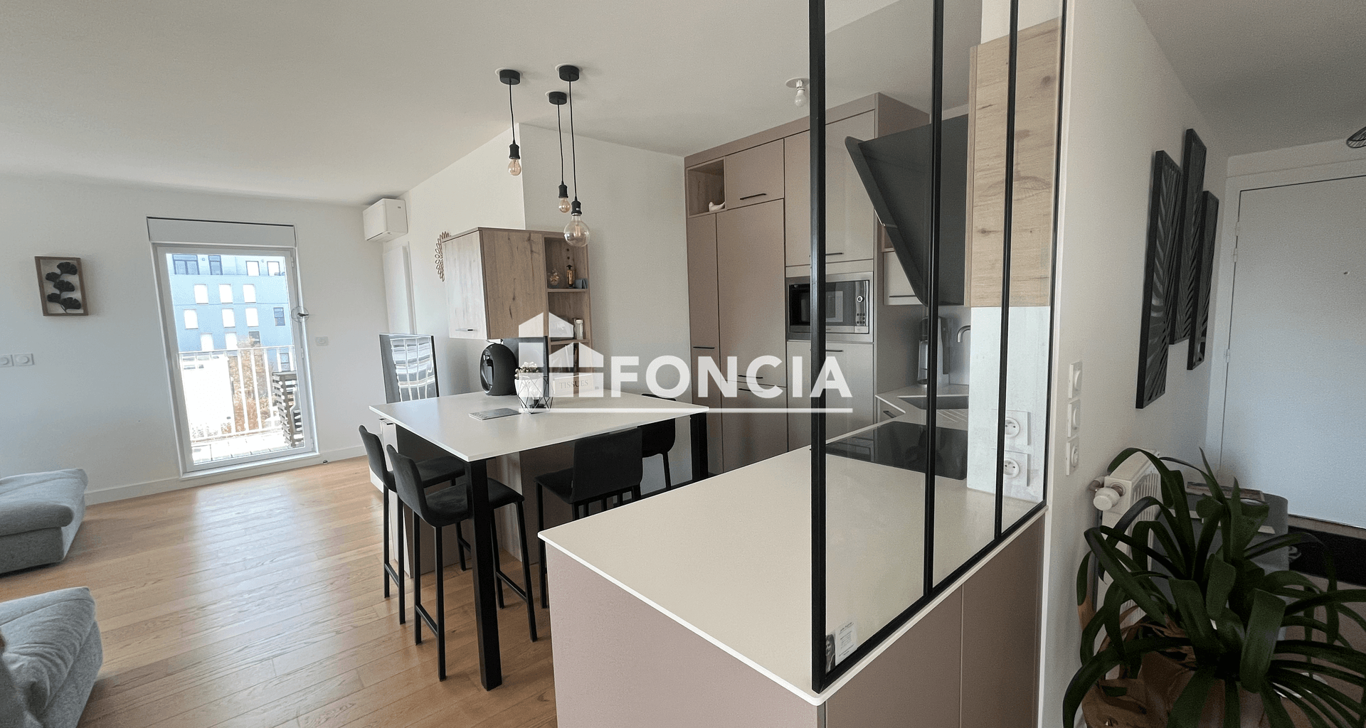 Appartement 4 pièces (95.87 m²) à vendre - Saint-herblain (44800)