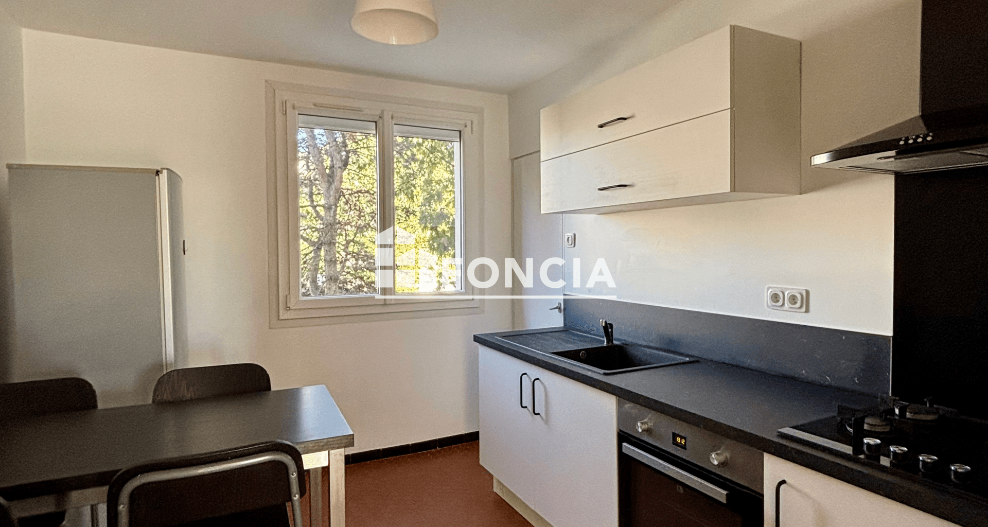 Appartement meublé 4 pièces (71.77 m²) à louer - Rezé (44400)