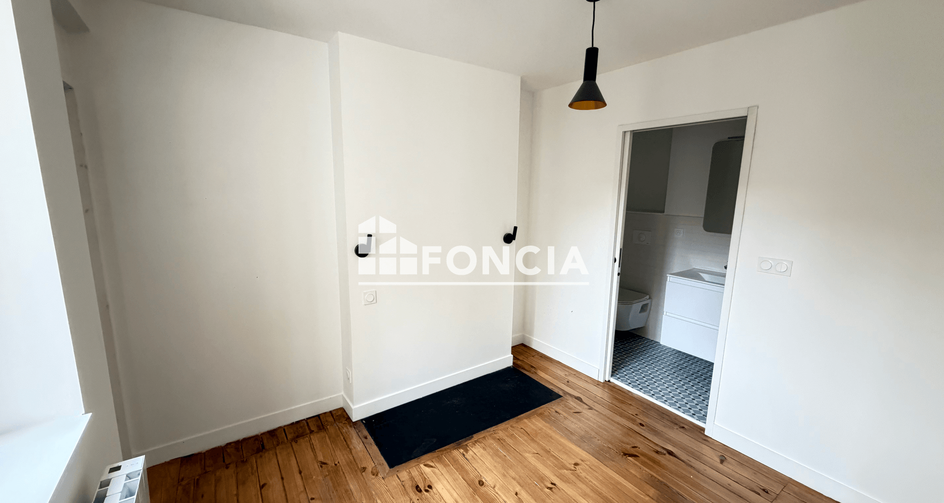 Studio (28.7 m²) à louer - Saint-étienne (42000)