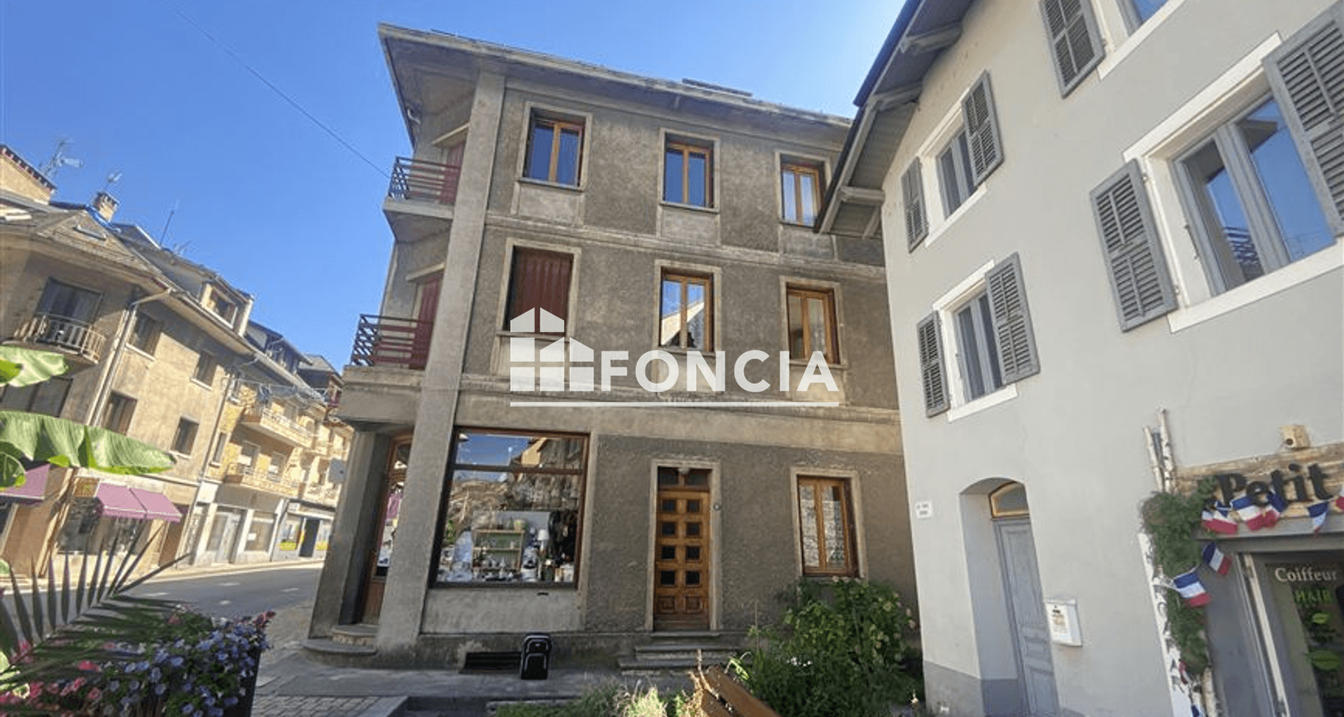 Appartement 3 pièces (52.42 m²) à louer - Saint-michel-de-maurienne (73140)
