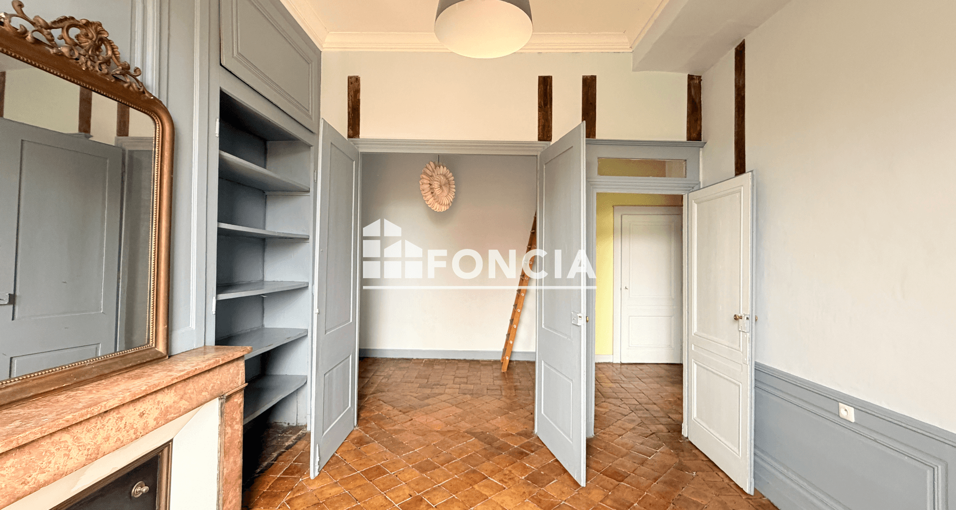Studio (43 m²) à vendre - Lyon 1ᵉʳ (69001)