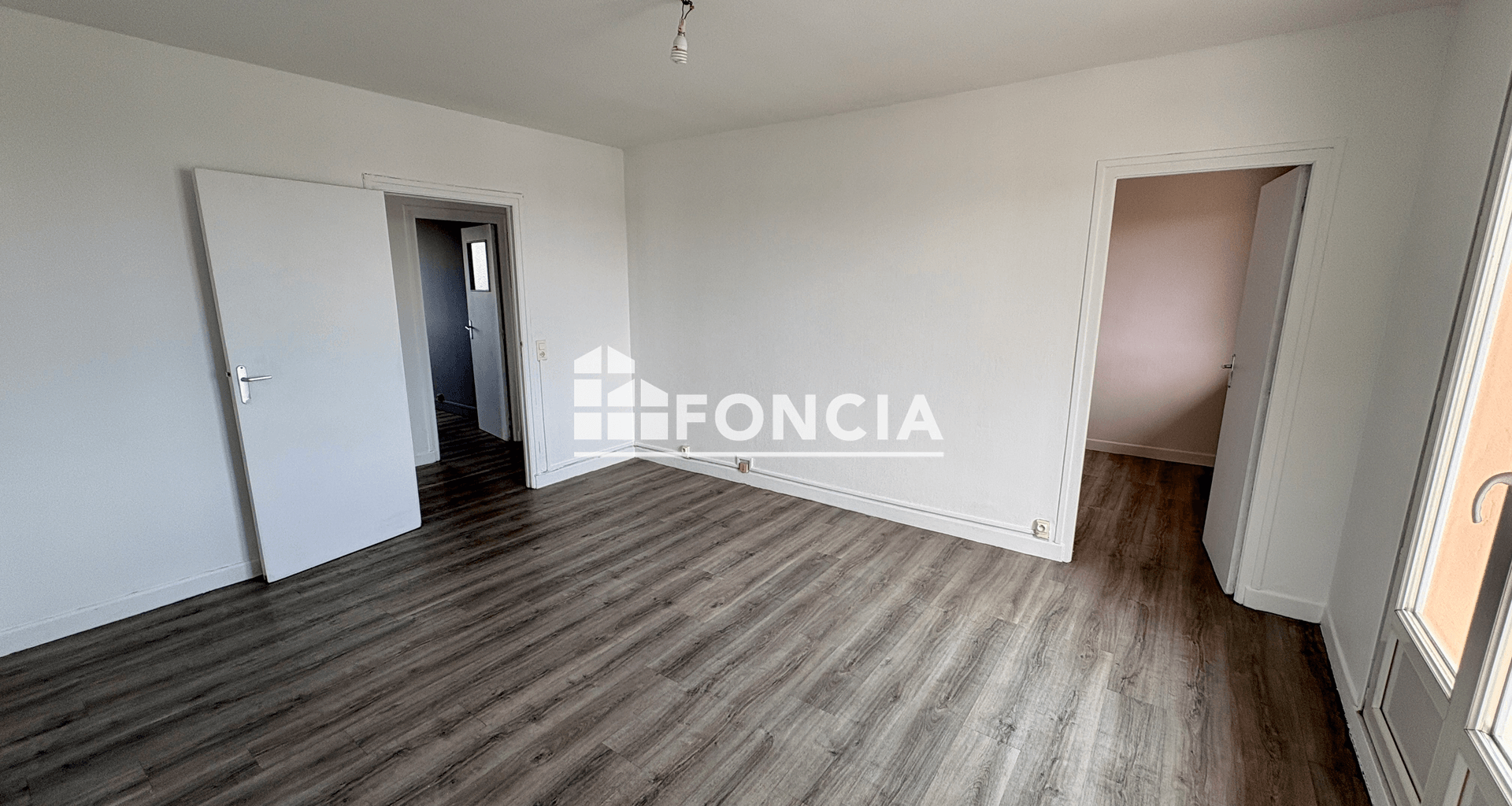 Appartement 5 pièces (71.87 m²) à louer - Vandœuvre-lès-nancy (54500)