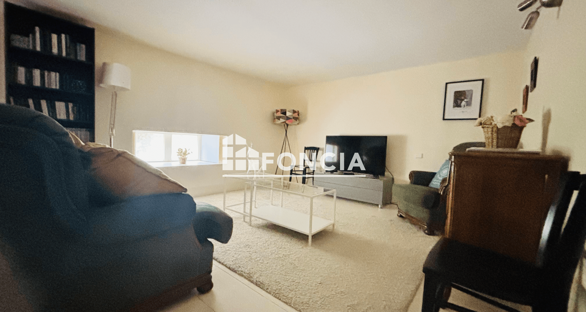 Appartement 2 pièces (51 m²) à vendre - Rochefort (17300)