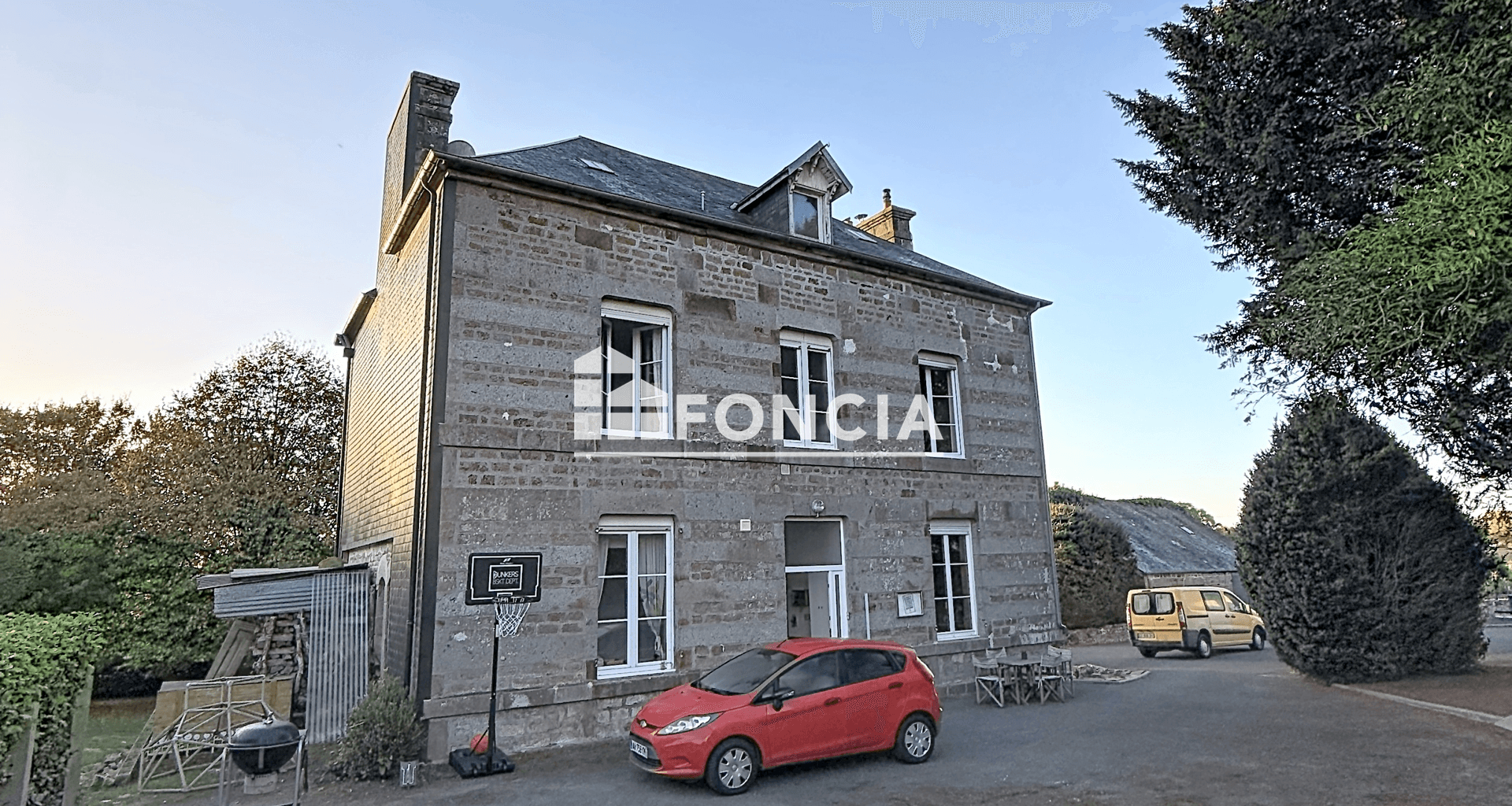 Maison 5 pièces (181 m²) à vendre - La Lande-patry (61100)