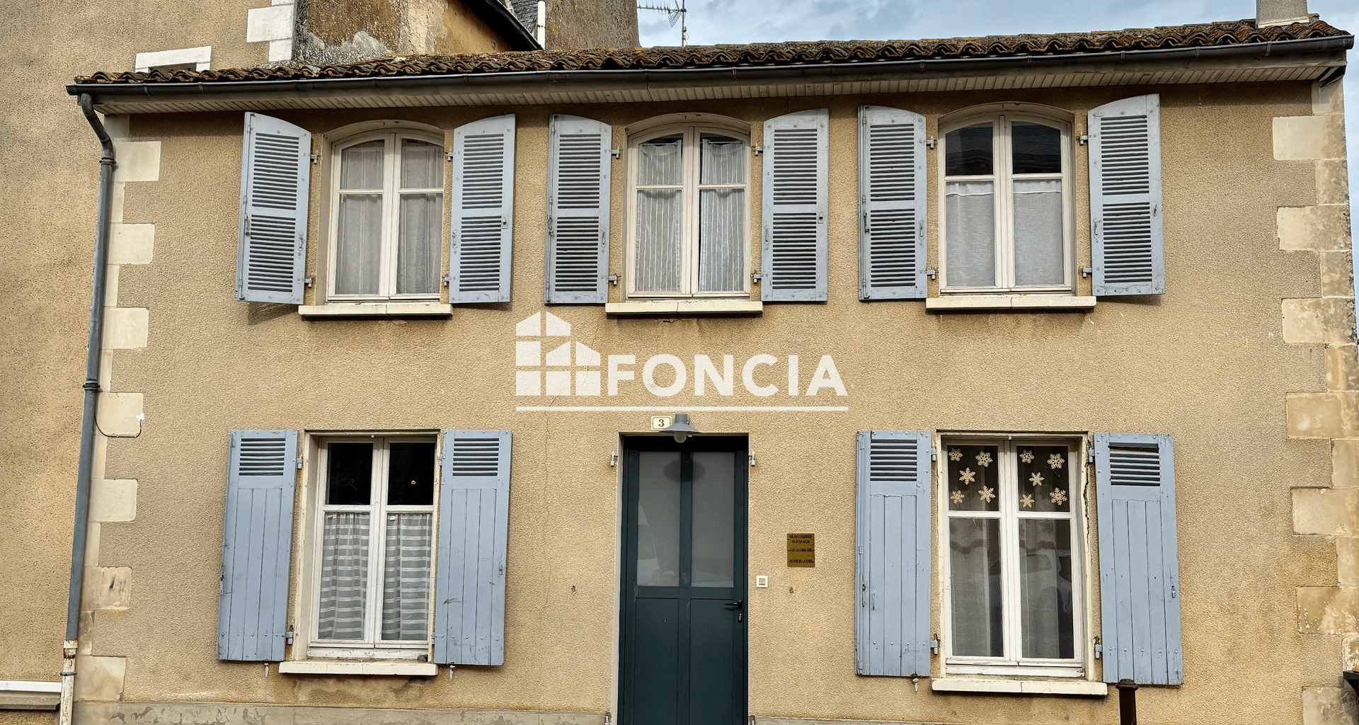 Maison 6 pièces (125.99 m²) à vendre - Nieuil-l'espoir (86340)