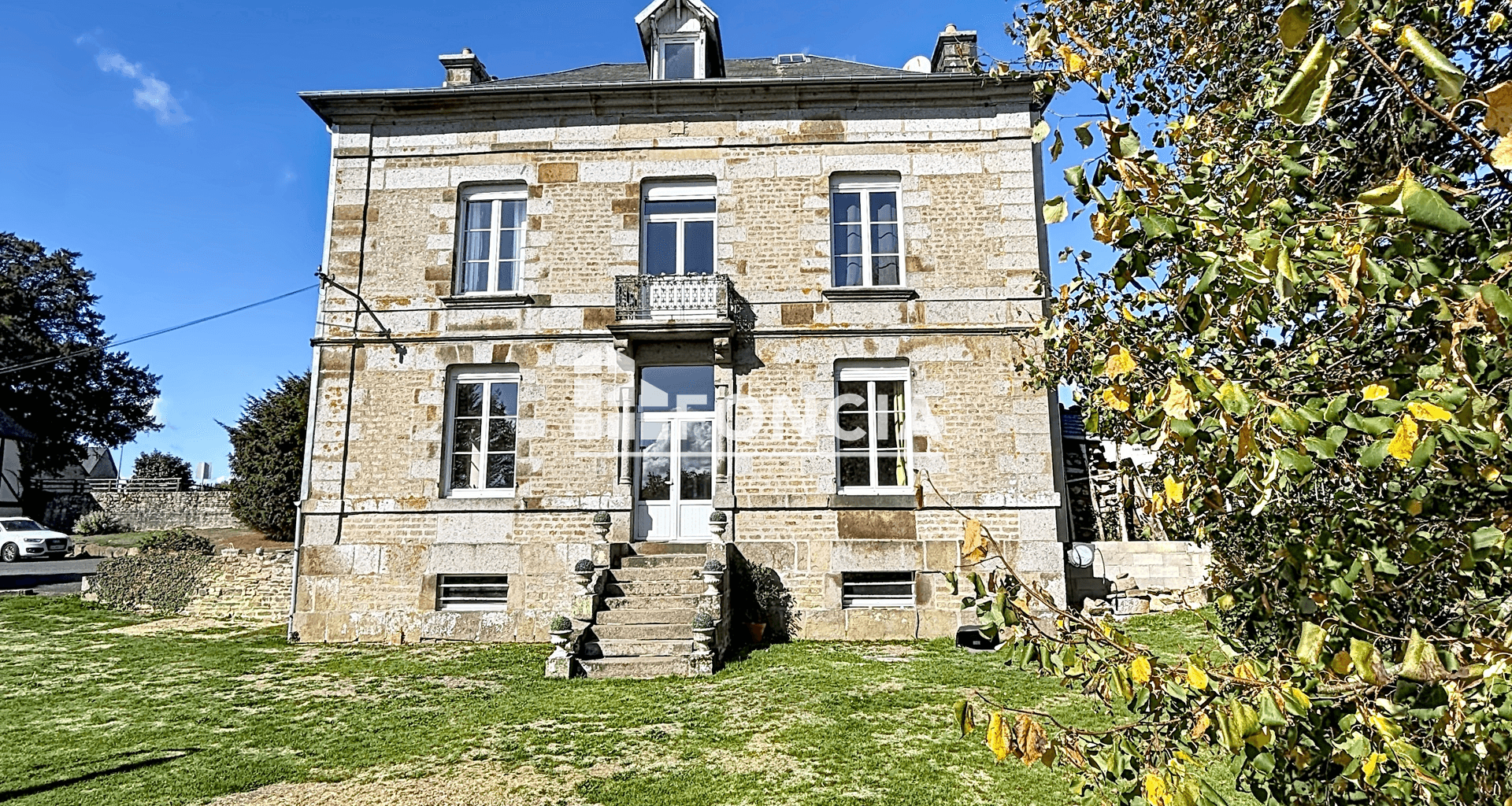 Maison 5 pièces (181 m²) à vendre - La Lande-patry (61100)