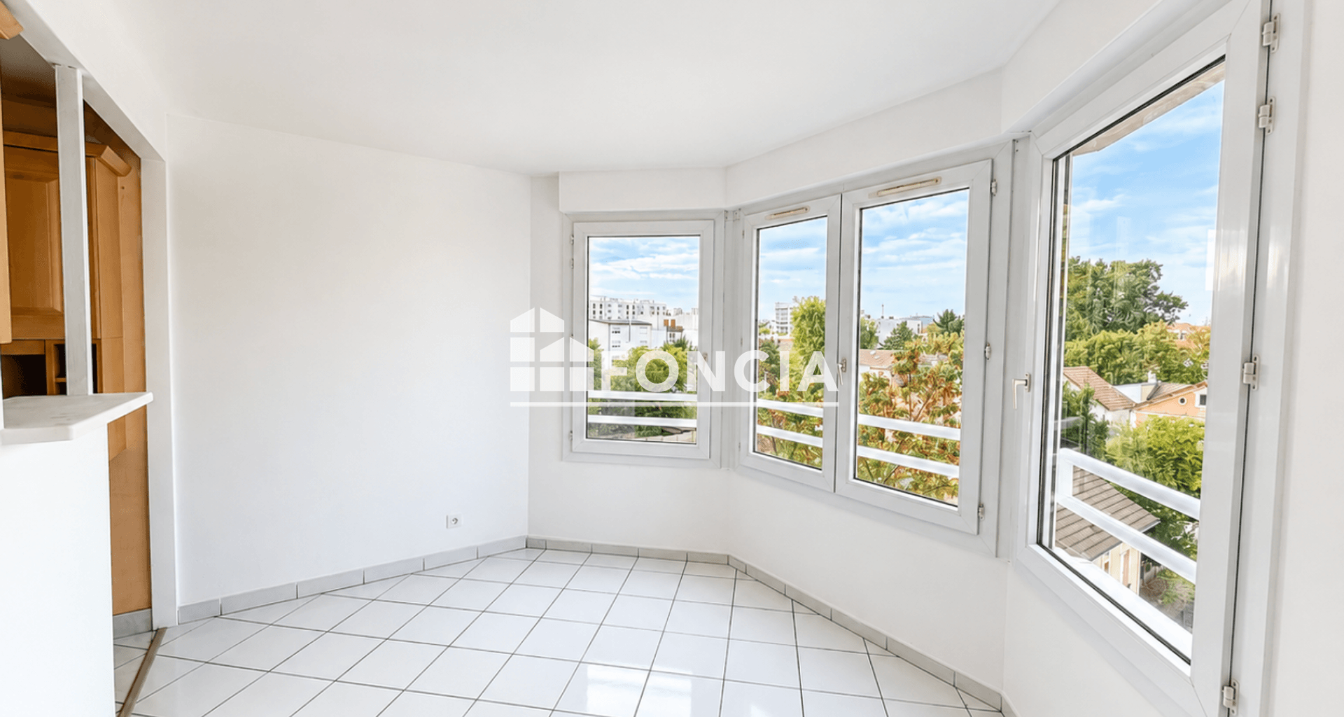 Appartement 2 pièces (54.04 m²) à vendre - ÉPinay-sur-seine (93800)