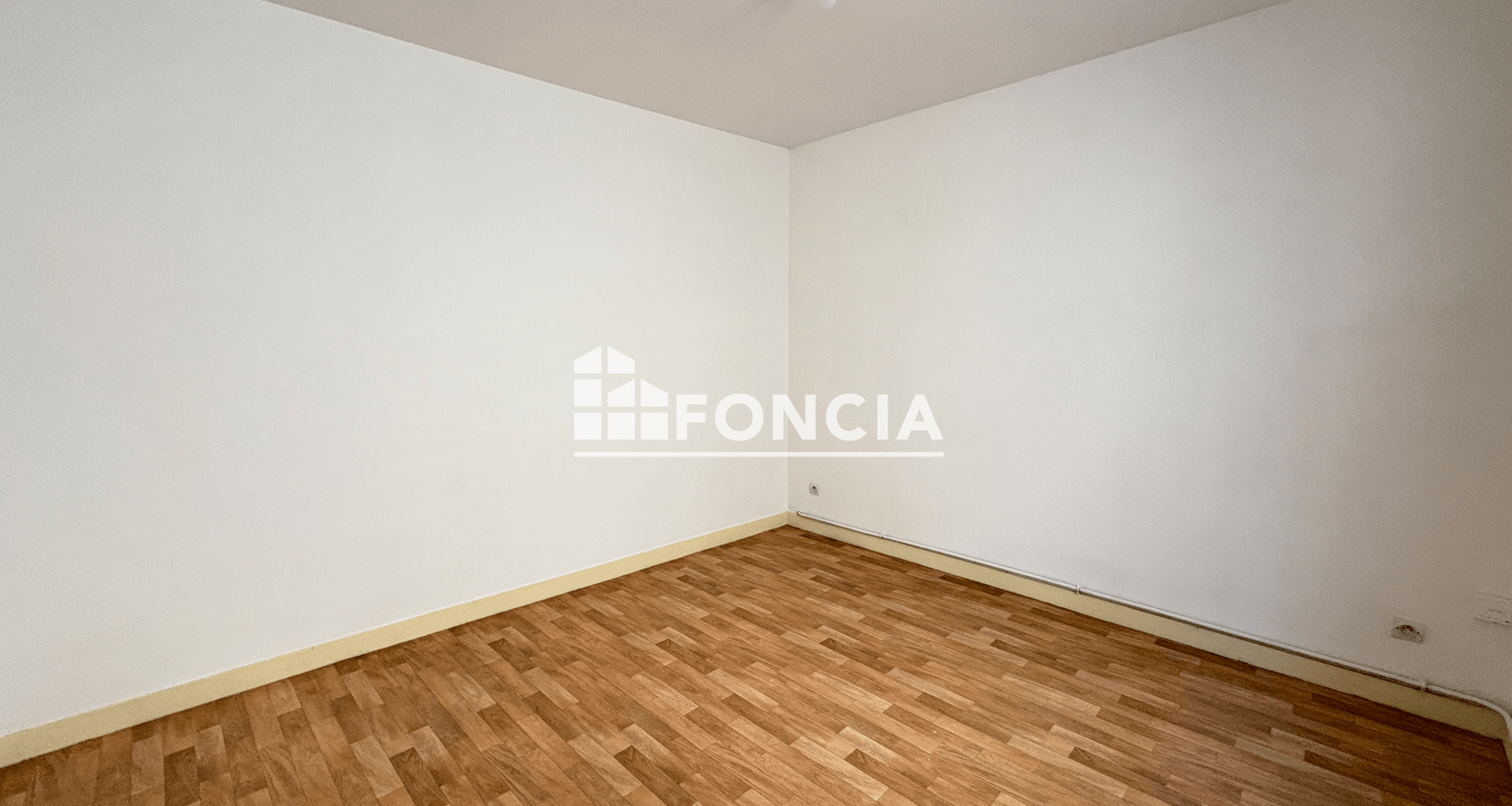 Appartement 3 pièces (76.36 m²) à louer - Rochefort (17300)