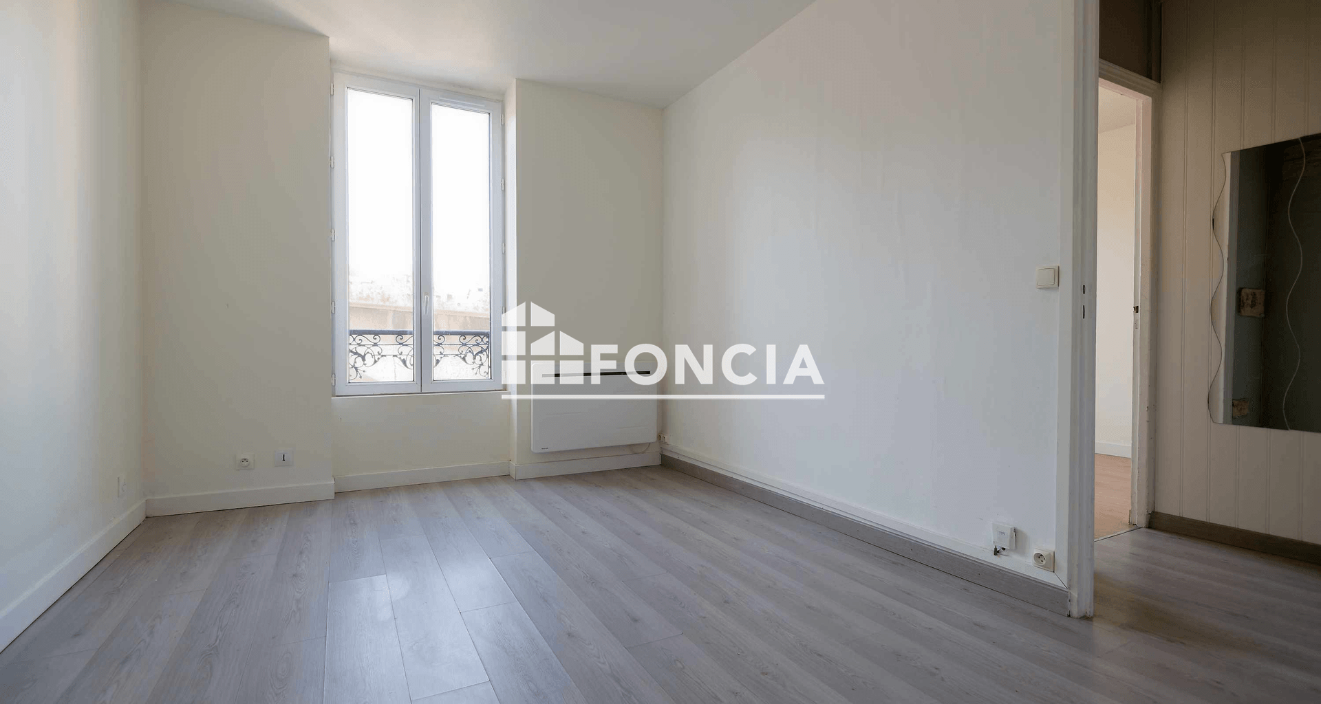 Appartement 2 pièces (31 m²) à vendre - Corbeil-essonnes (91100)
