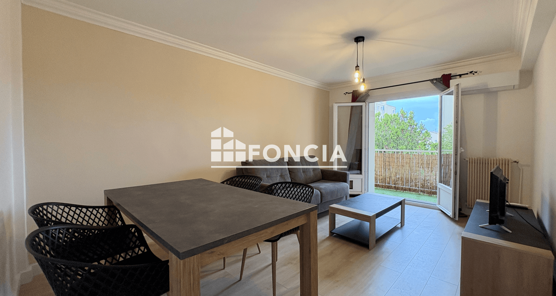 Appartement meublé 2 pièces (43.72 m²) à louer - Antibes (06600)