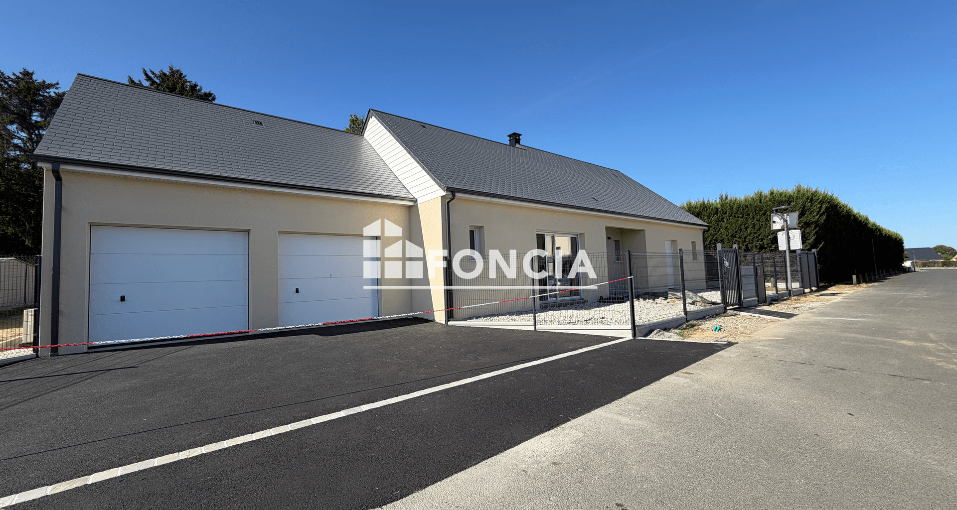 Maison 4 pièces (110.67 m²) à louer - La Suze-sur-sarthe (72210)