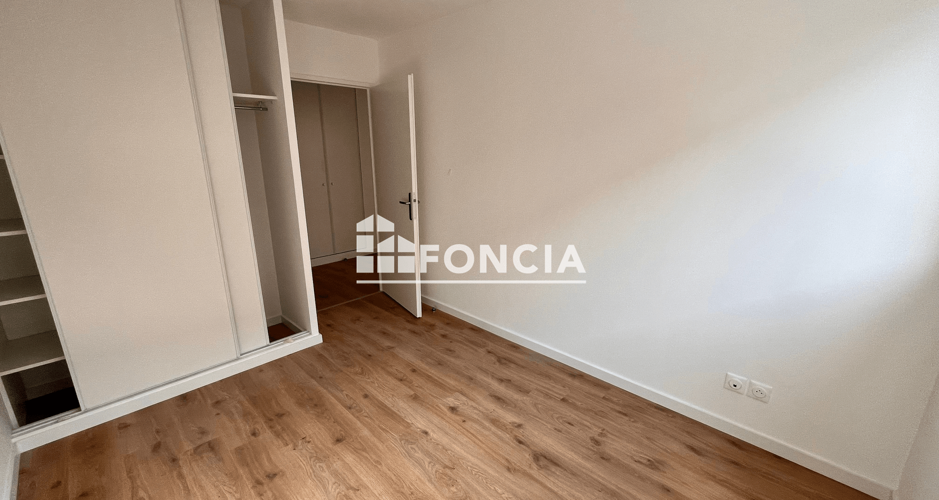 Appartement 3 pièces (58.57 m²) à louer - Roubaix (59100)