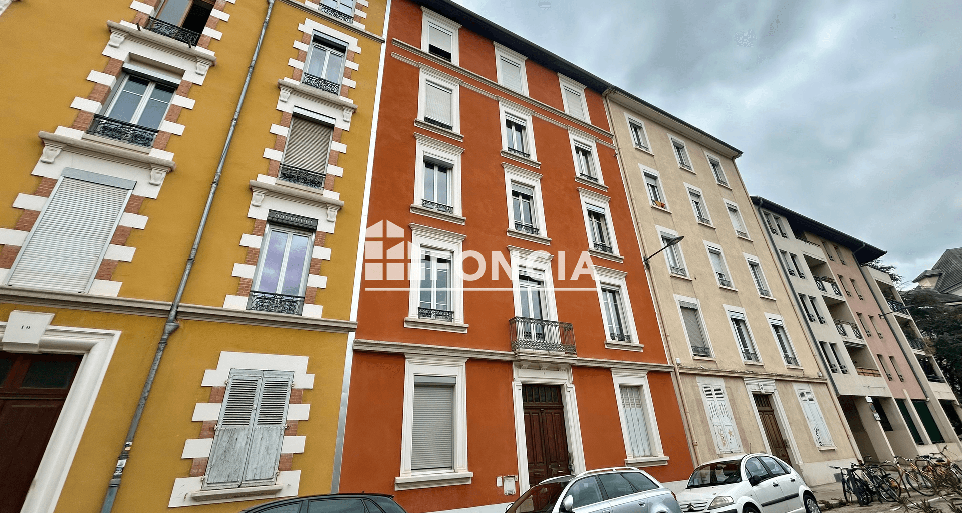 Studio (38.5 m²) à louer - Grenoble (38000)