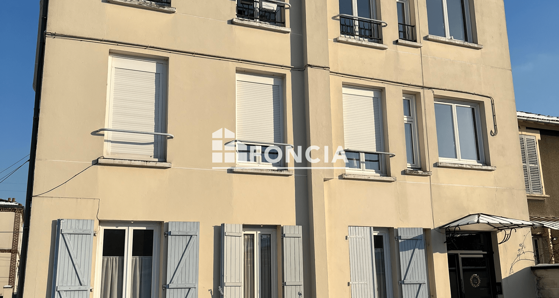 Appartement 3 pièces (67.67 m²) à vendre - La Varenne St Hilaire (94210)