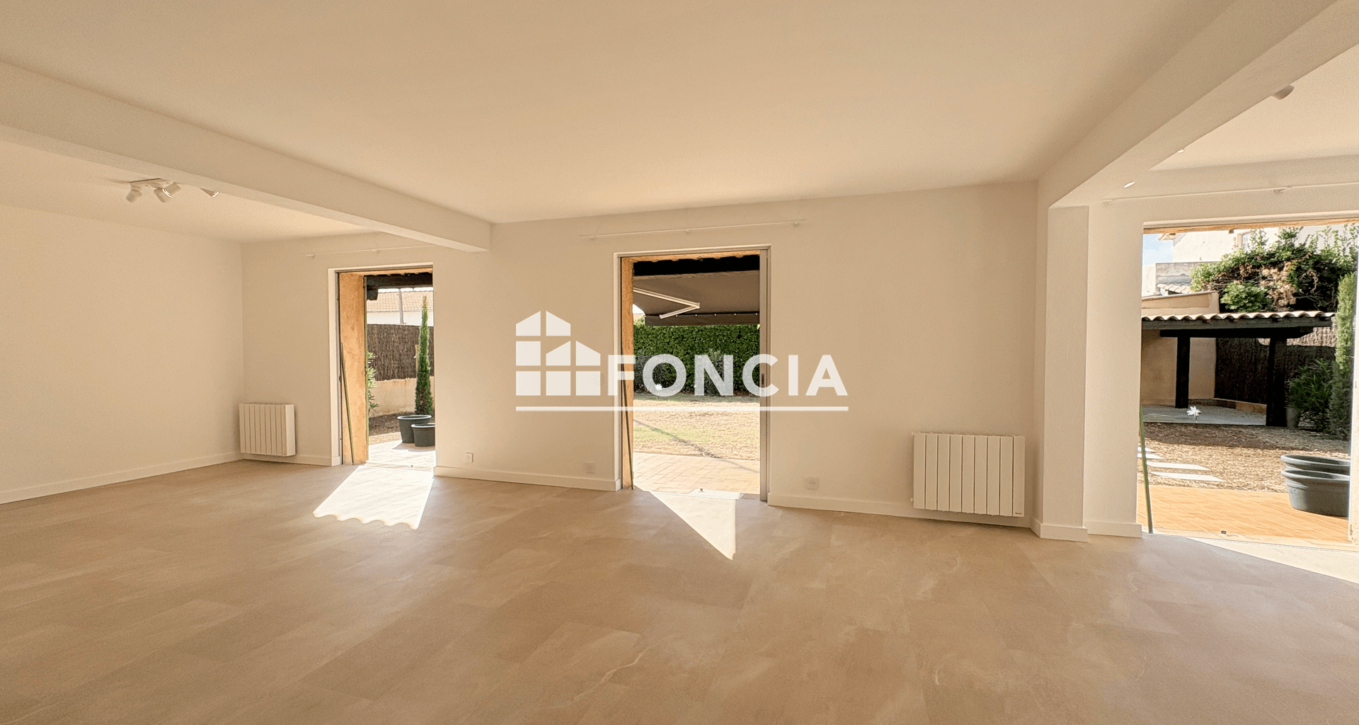 Maison 4 pièces (118.2 m²) à louer - Antibes (06600)
