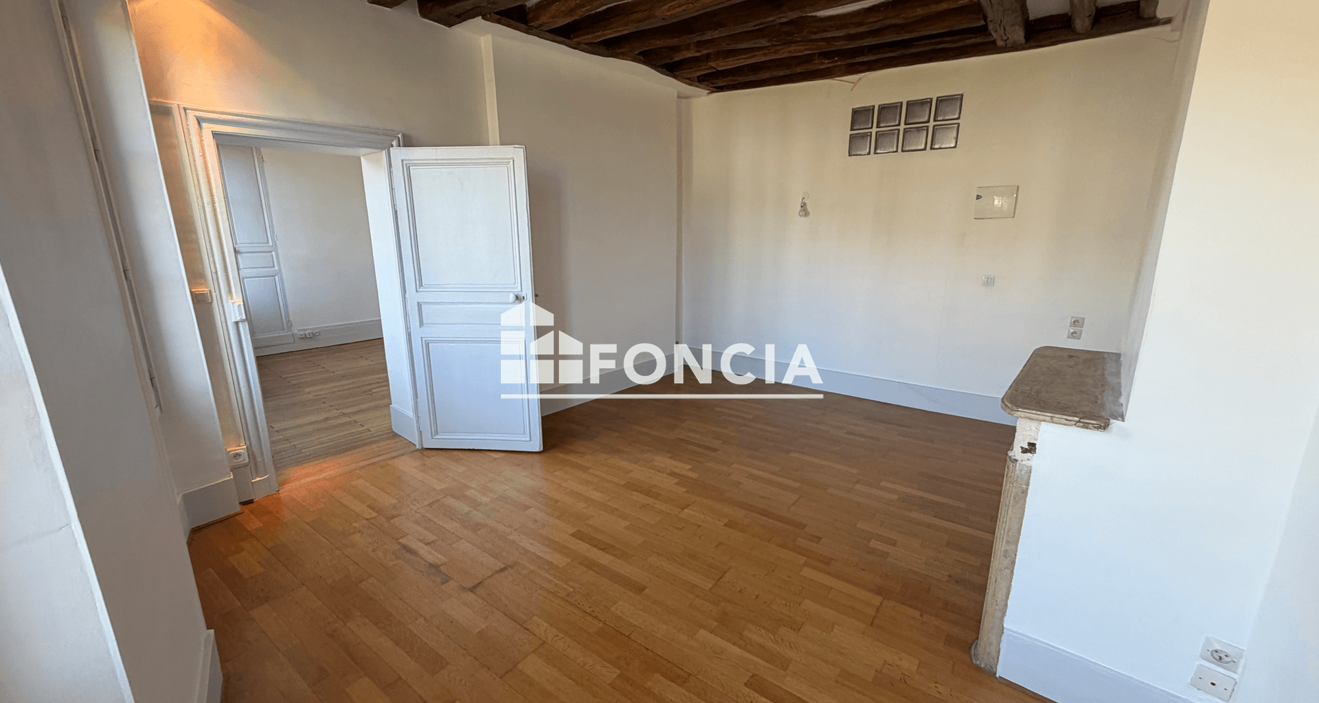 Appartement 2 pièces (49.03 m²) à louer - Versailles (78000)