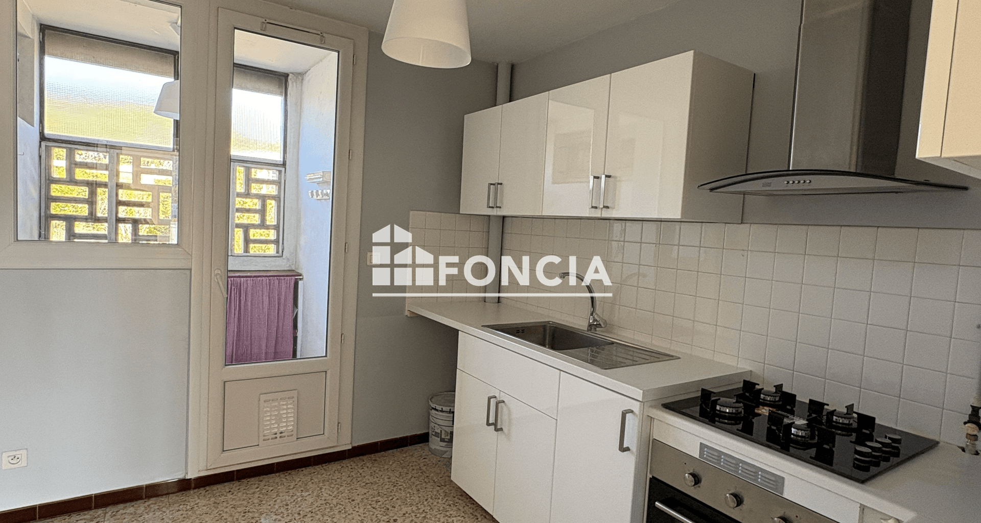 Appartement 3 pièces (68.6 m²) à louer - Aix-en-provence (13100)