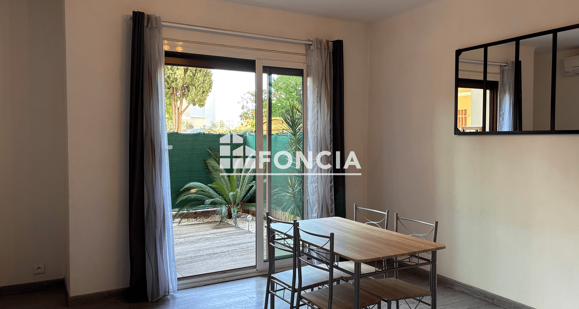 Appartement meublé 2 pièces (44.08 m²) à louer - Cagnes-sur-mer (06800)