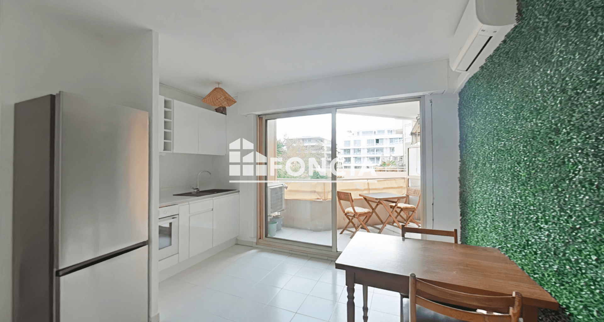 Appartement meublé 2 pièces (39.14 m²) à louer - Cagnes-sur-mer (06800)
