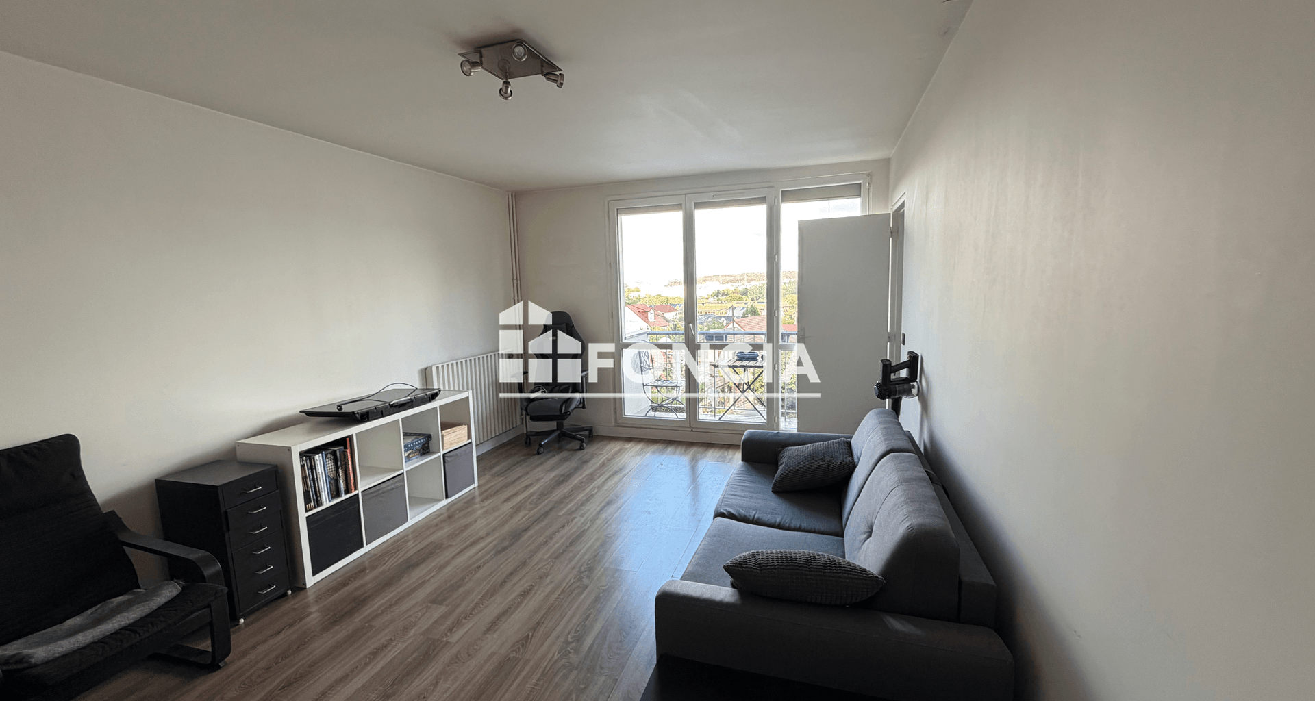 Studio meublé (33.93 m²) à louer - Noisy-le-grand (93160)
