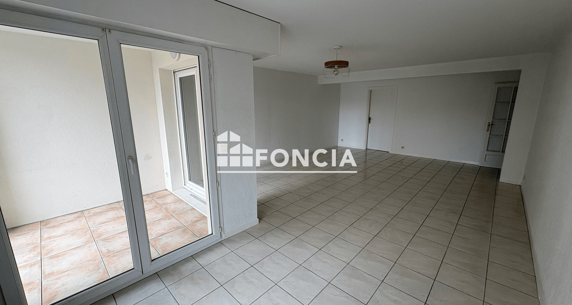Appartement 4 pièces (99.9 m²) à louer - Bayonne (64100)