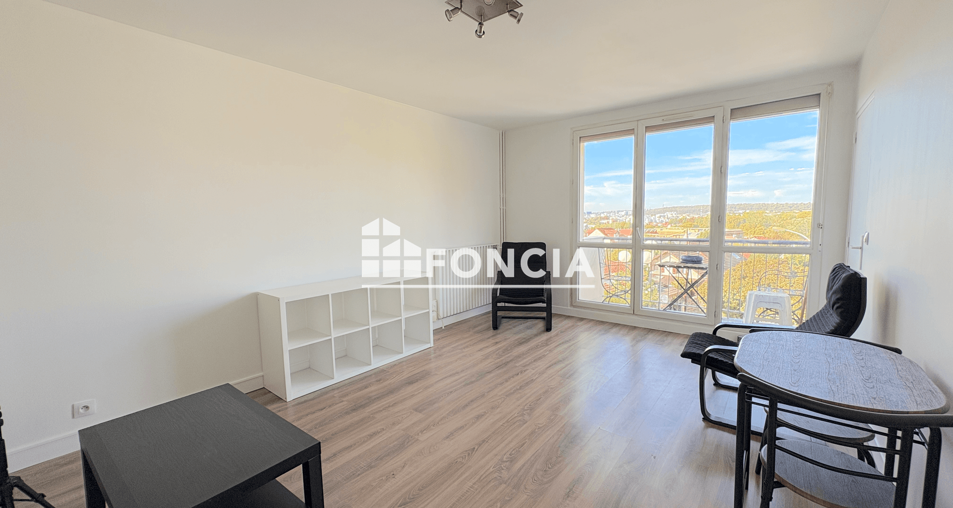 Studio meublé (33.93 m²) à louer - Noisy-le-grand (93160)