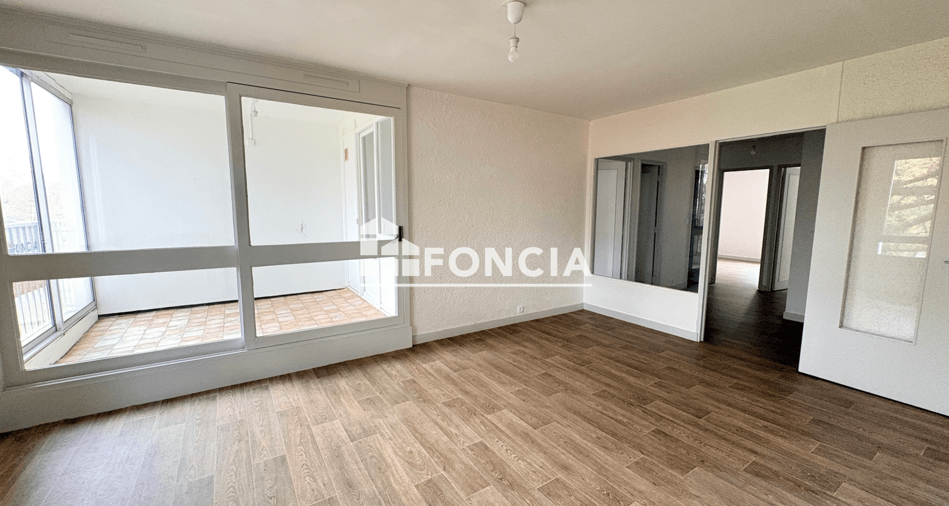 Appartement 4 pièces (81.6 m²) à vendre - Poitiers (86000)