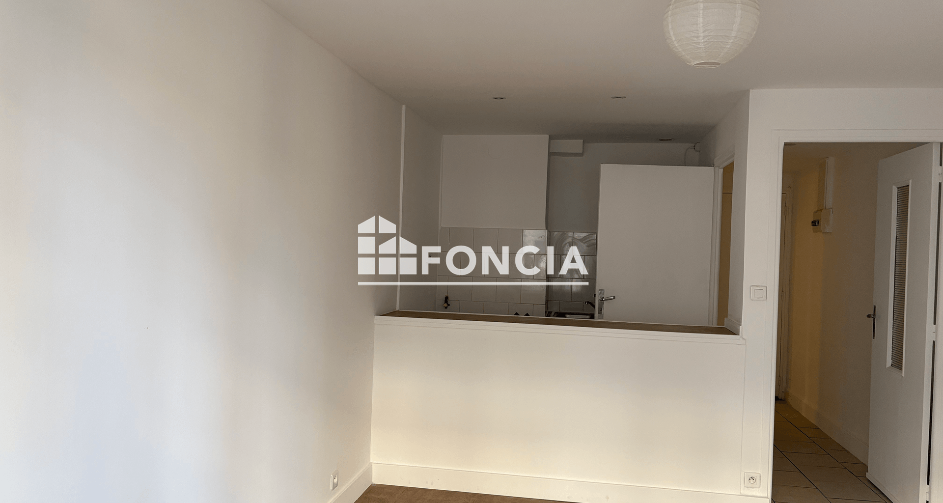 Studio (23 m²) à louer - Hyères (83400)