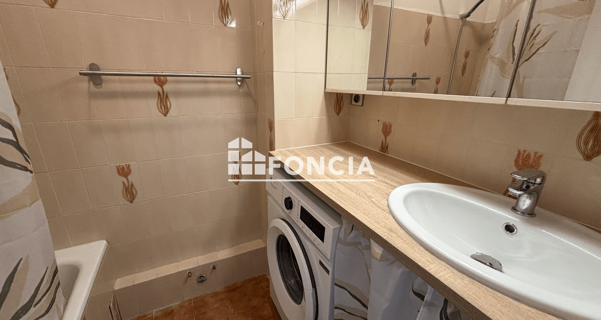Studio meublé (26.88 m²) à louer - Hyères (83400)