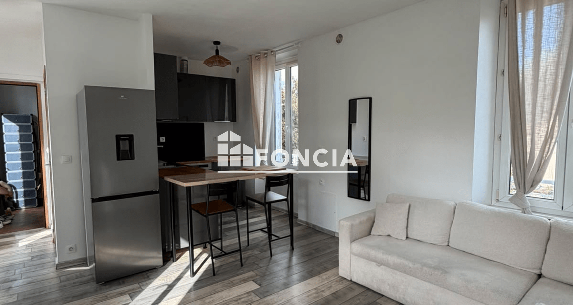 Appartement 2 pièces (37.68 m²) à louer - Corbeil-essonnes (91100)