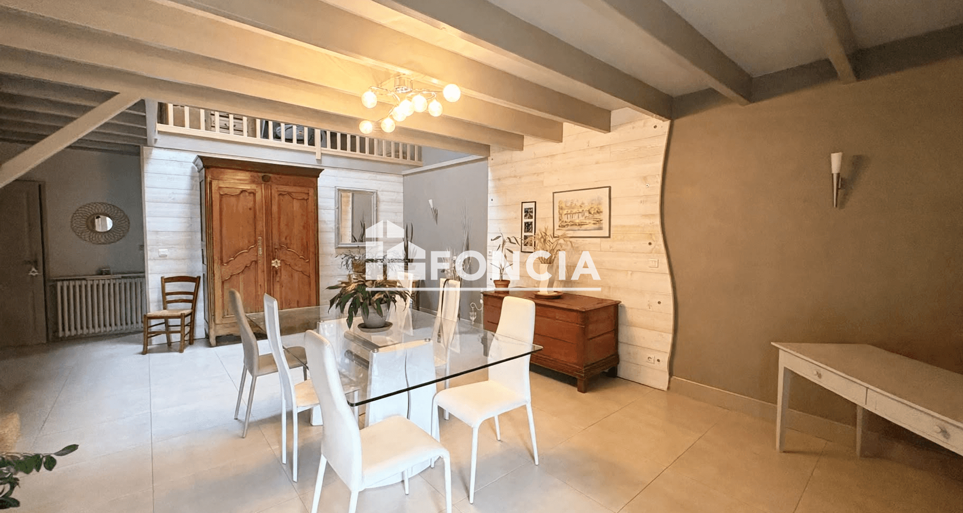 Maison 6 pièces (247.31 m²) à vendre - Niort (79000)