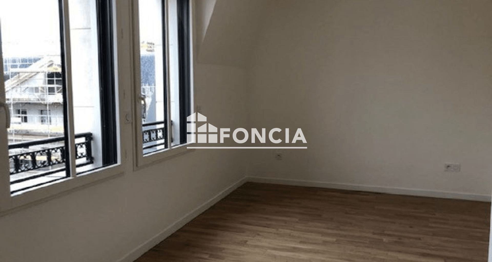 Maison 6 pièces (138.91 m²) à louer - Clamart (92140)
