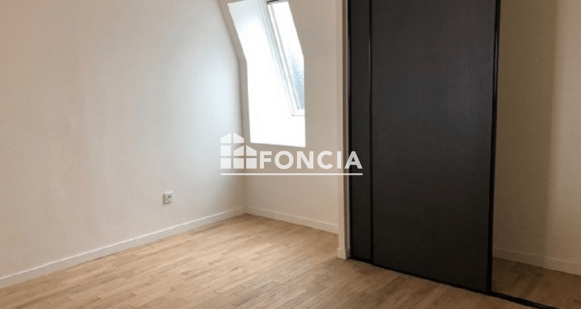 Maison 6 pièces (138.91 m²) à louer - Clamart (92140)